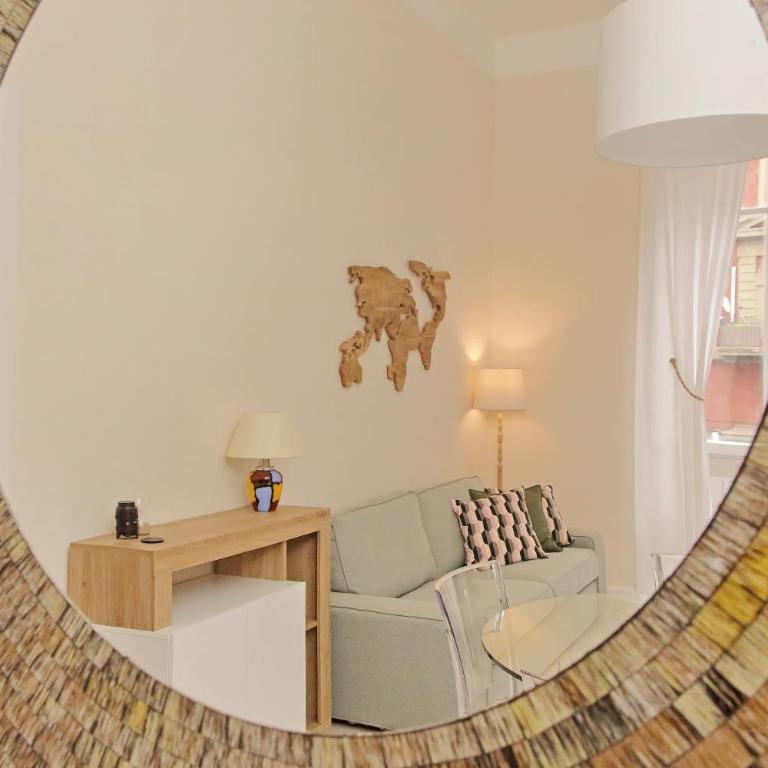 Balconcino romantico a via Aosta - Appartamento con 2 Camere da Letto - 3