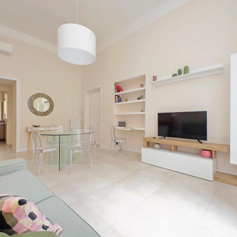 Balconcino romantico a via Aosta - Appartamento con 2 Camere da Letto - 28