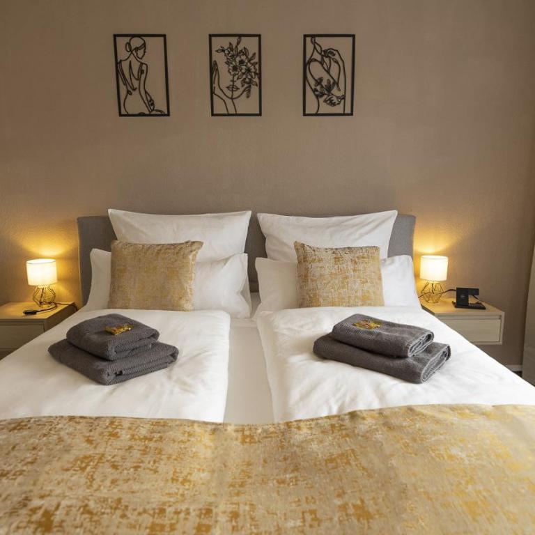 Luxx Home MM, Airport - Parkplatz - Küche - Balkon - Deluxe Apartment mit 3 Schlafzimmern - 32