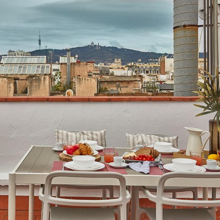 BBarcelona Urban Apartments - Two-Bedroom Apartment with Terrace - 4