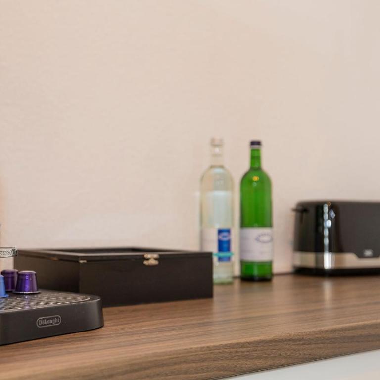Luxx Home MM, Airport - Parkplatz - Küche - Balkon - Deluxe Apartment mit 3 Schlafzimmern - 5