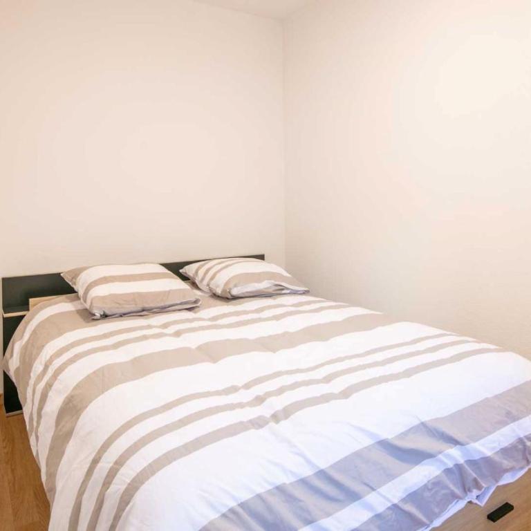 Les fermes de Saint Sorlin H 105 - 2P6 - Appartement - 12