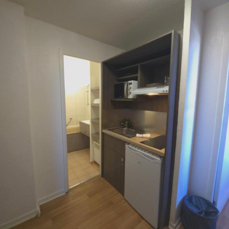 Geneva Residence - Studio - 9