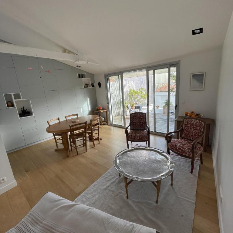 Maison de ville avec terrasse - Casa Unifamiliar de 2 dormitorios - 10