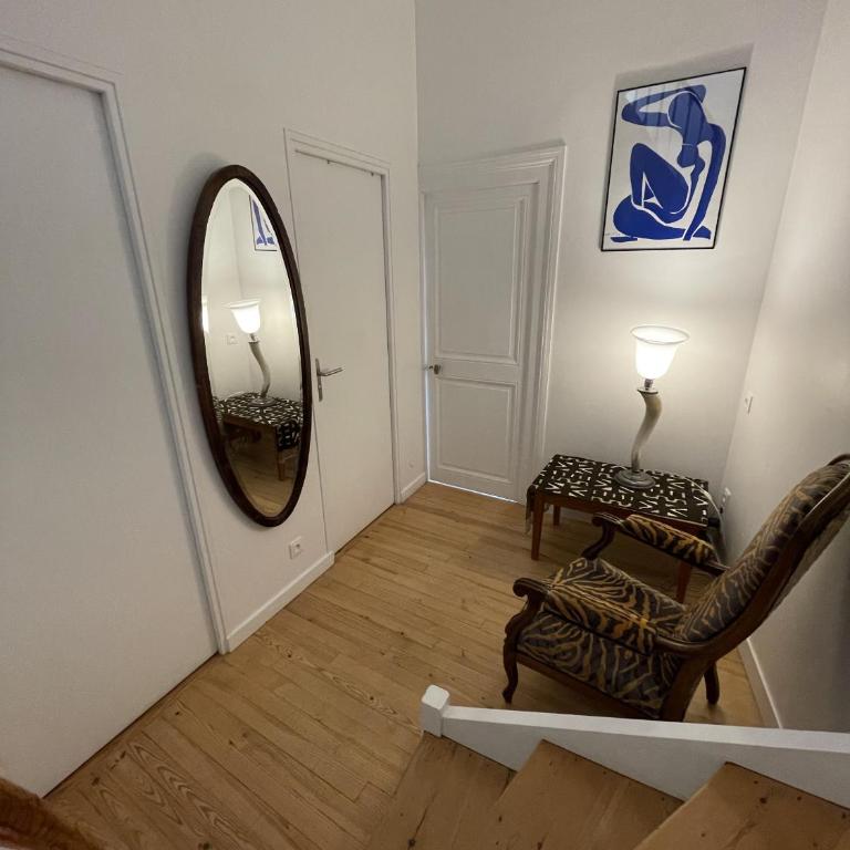 Maison de ville avec terrasse - Casa Unifamiliar de 2 dormitorios - 25