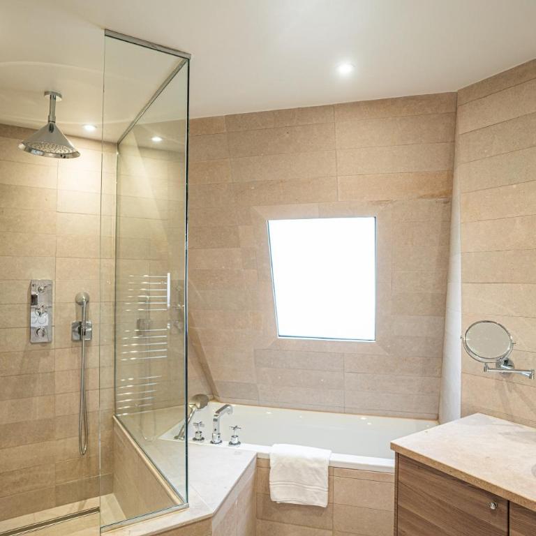 Hôtel Saint-Louis - Jardin du Luxembourg - Chambre Double ou Lits Jumeaux Prestige - 7