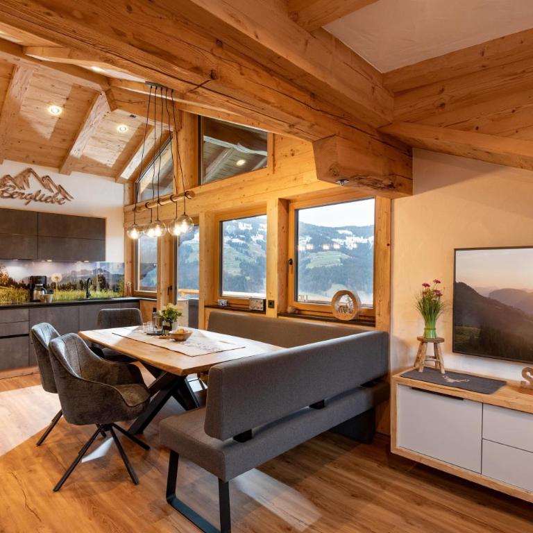 Lodge Kitzbüheler Alpen - Apartment mit 3 Schlafzimmern und Dusche - 1
