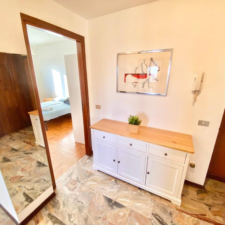 Duomo-Navigli- Vista sulla città - Appartamento con 2 Camere da Letto e Vista Città - 16