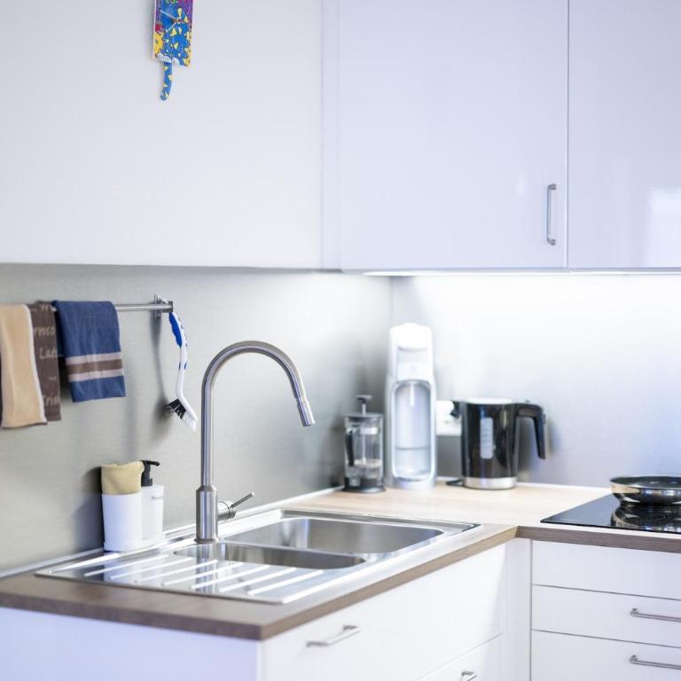 Chasa Serras A - Reitberger - Apartment mit 2 Schlafzimmern und Terrasse - 3