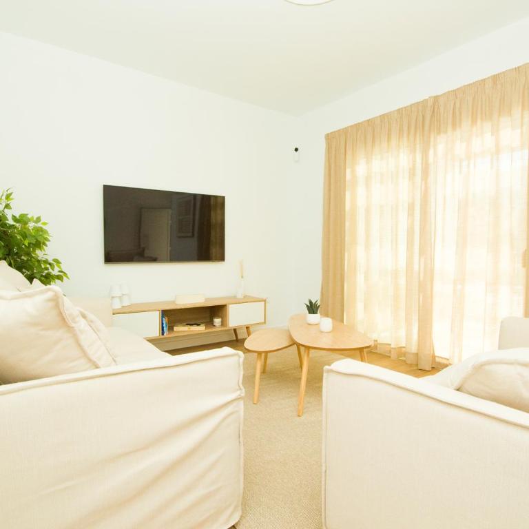 Casa Aurelia - By AZ Rentals - Three-Bedroom Villa - 34