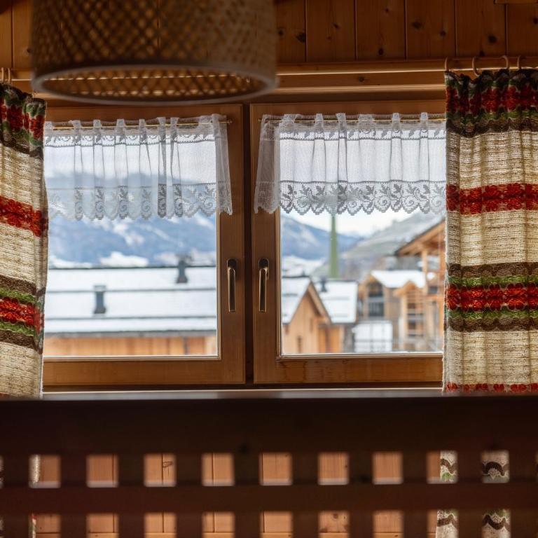Ciasa Cianins - Appartamento con Vista Montagna - 1