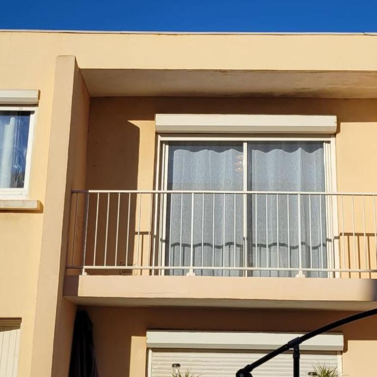 T3 with balcony near the beach - Appartement - 8
