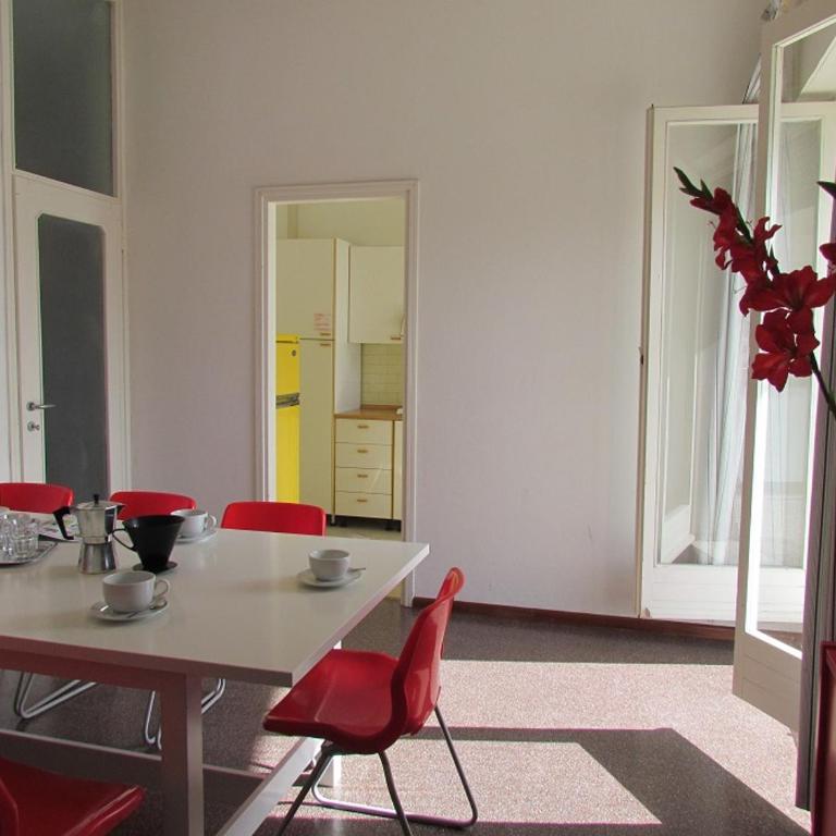 Condominio Aprilia - Appartamento con 3 Camere da Letto - 3