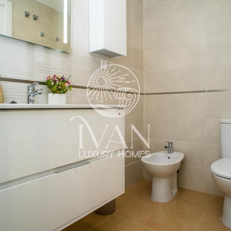 Casa Elly Ivan Luxury Homes 3ªPlta Sur 1ªLinea - Apartamento de 2 dormitorios - 6