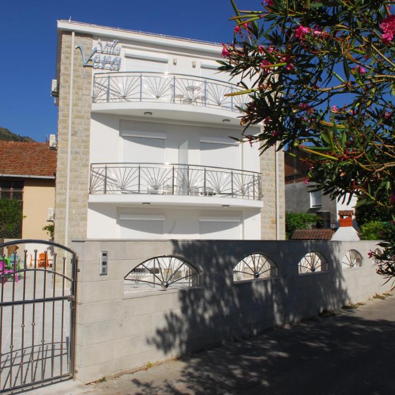 Apartments Villa Vera - Apartman sa 2 Spavaće Sobe i Pogledom na More - 17