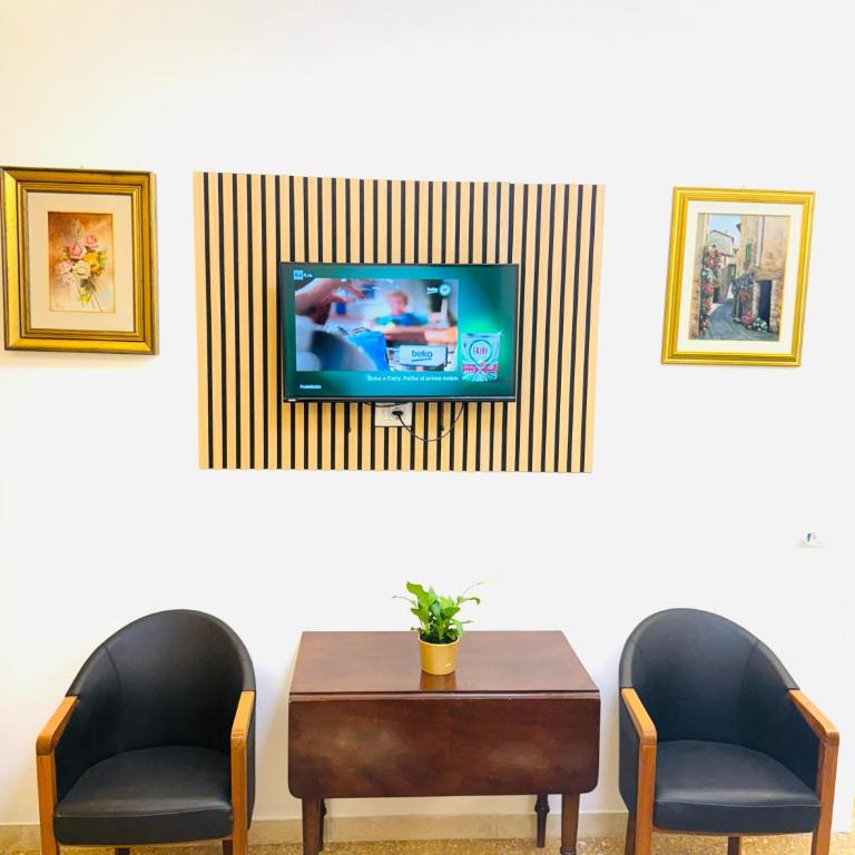 Suite Gennargentu Roma - Appartamento con 2 Camere da Letto - 13