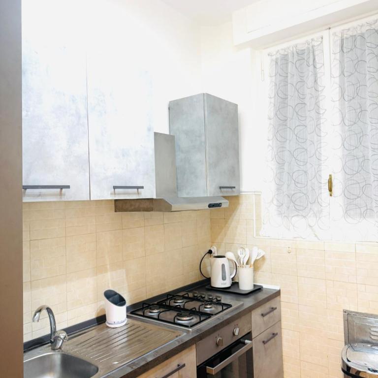 Suite Gennargentu Roma - Appartamento con 2 Camere da Letto - 15