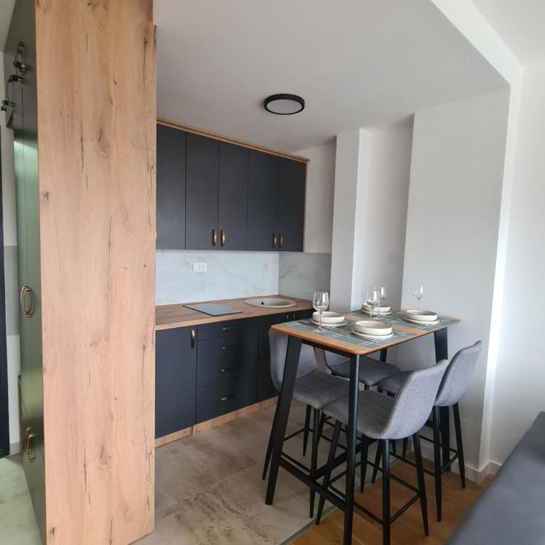 Kota 33 Divčibare - Apartman sa 1 Spavaćom Sobom - 4