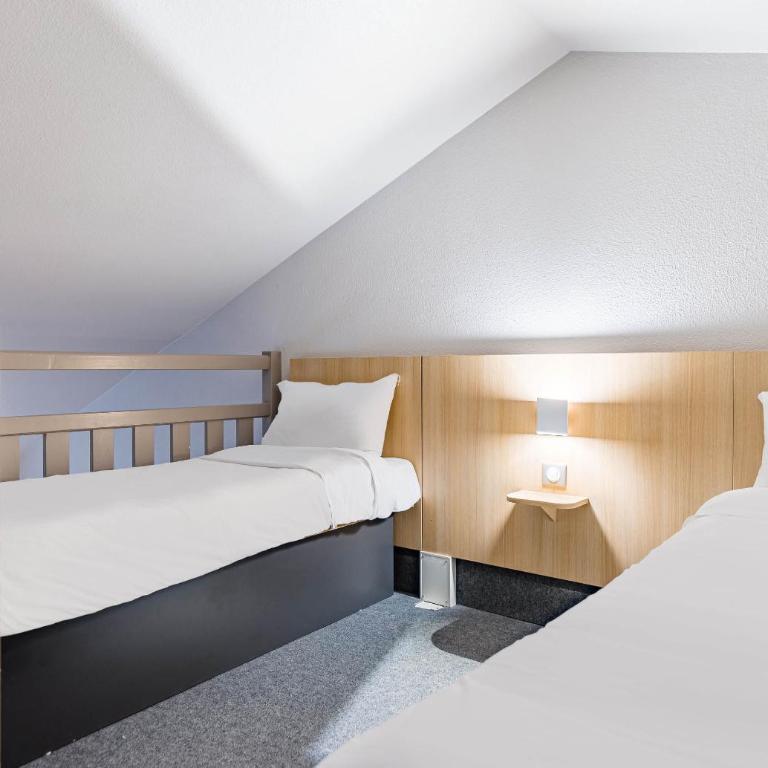 B&B HOTEL Tours Nord 1 Val de Loire - Chambre Quadruple - 6