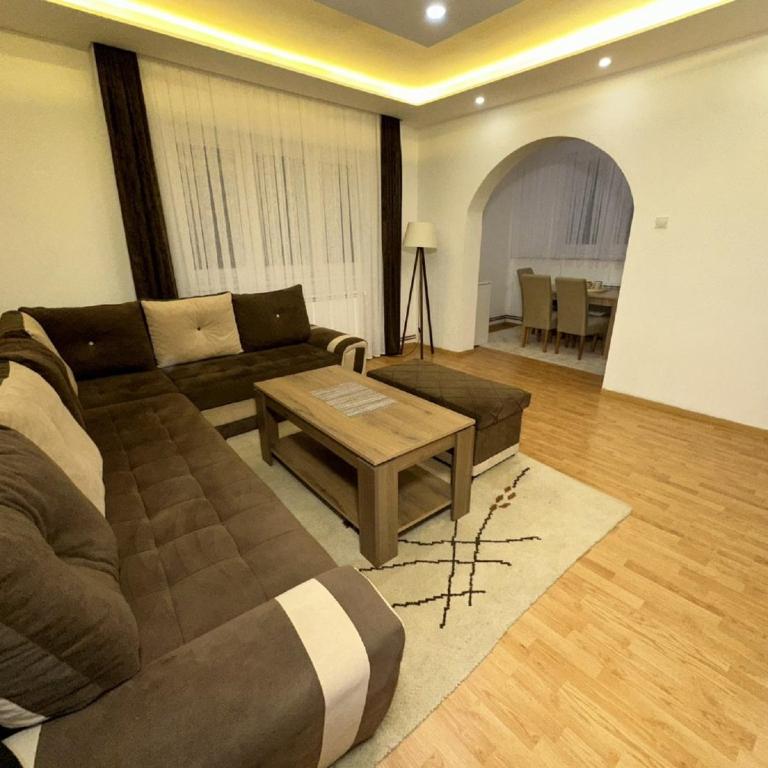 Elit Lux Apartments - One-Bedroom Apartment - 9