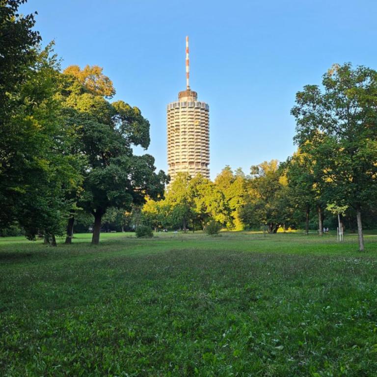 Studio CLOUD 21 Augsburgs atemberaubendster Ausblick - Apartment mit 1 Schlafzimmer - 18