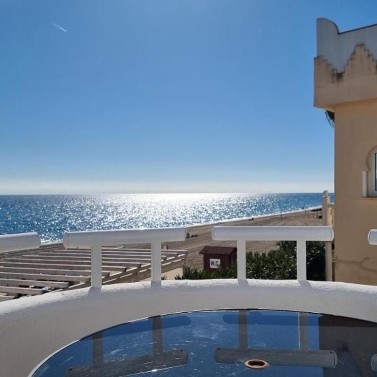 Sea Front Apartment in La Cala de Mijas - Apartamento de 2 dormitorios con vistas al océano - 6