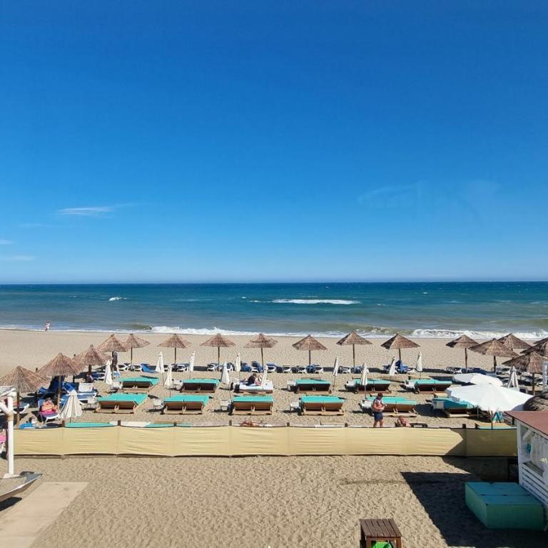 Sea Front Apartment in La Cala de Mijas - Apartamento de 2 dormitorios con vistas al océano - 35