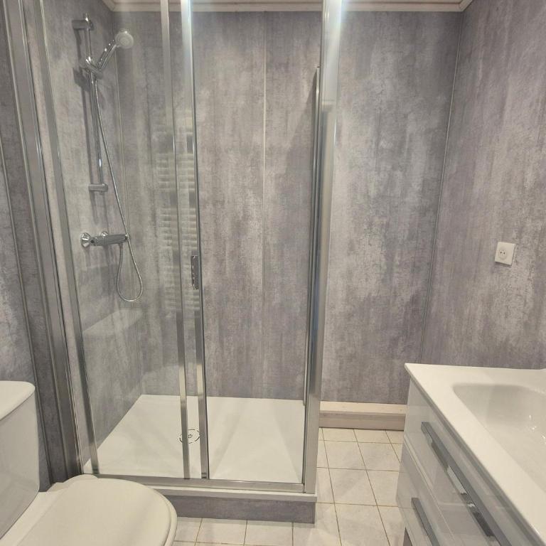 Appartement accueillant et lumineux Proche des pistes et des commerces Balcon - FR-1-502-322 - Studio - 6