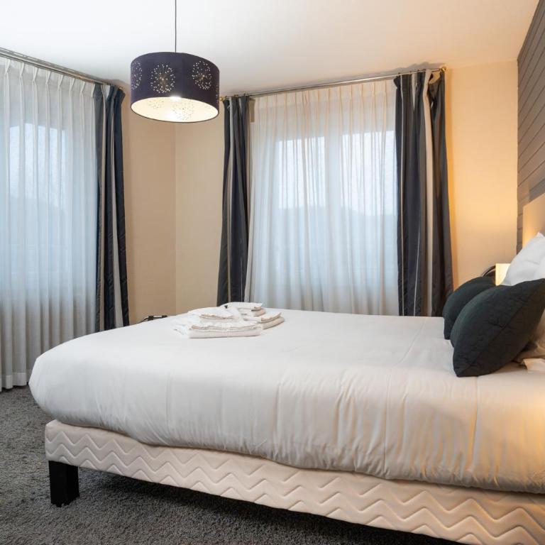 Hôtel La Réserve - Chambre Double Deluxe avec Balcon - Vue sur Lac - 7