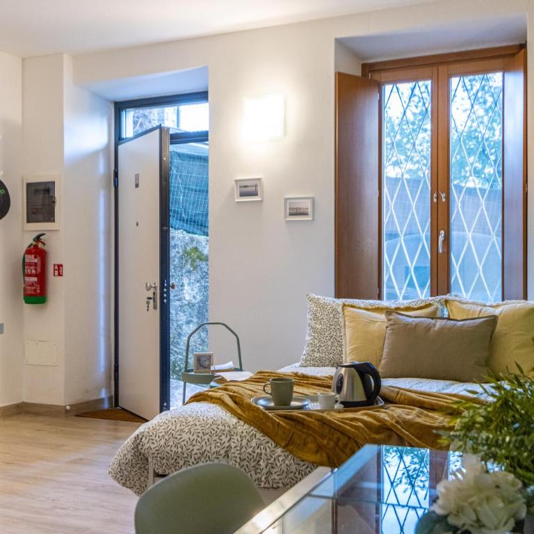 Elm Alley Apartment - Baveno - Free Wi-Fi - Apartment mit 1 Schlafzimmer - 14