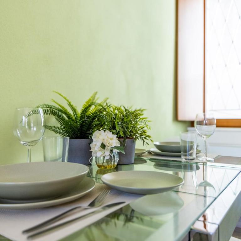 Elm Alley Apartment - Baveno - Free Wi-Fi - Apartment mit 1 Schlafzimmer - 13