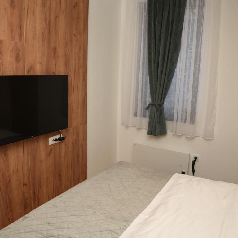 Zlatni Javor Twins - One-Bedroom Apartment - 8