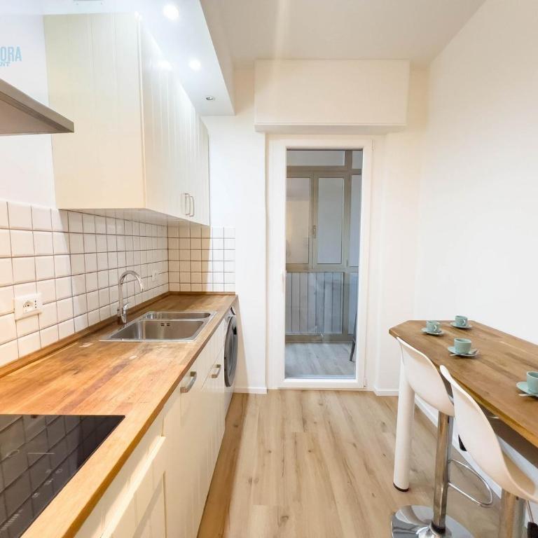 Largo Papa Tirabora Short Rent - Appartamento con 2 Camere da Letto - 8