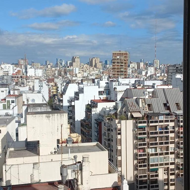 Luminoso piso 14 en Palermo con balcón - Apartamento de 2 dormitorios - 8