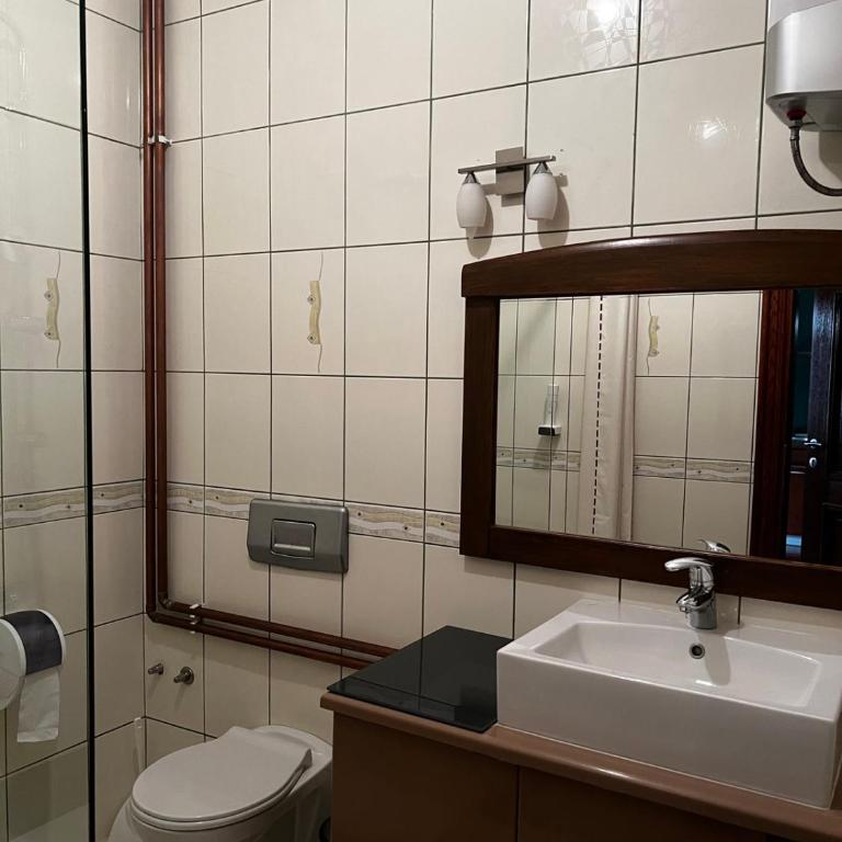 MICHELE Hotel - Standardna Dvokrevetna Soba sa Bračnim Krevetom/Zasebnim Krevetima - 18