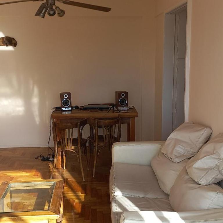 Luminoso piso 14 con balcón en Palermo - Apartamento de 1 dormitorio - 12