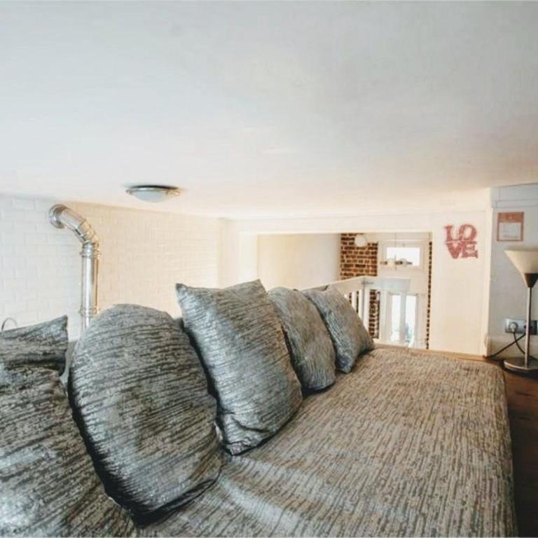 Duplex and private patio at Eiffel Tower - Apartamento de 2 dormitorios - 8