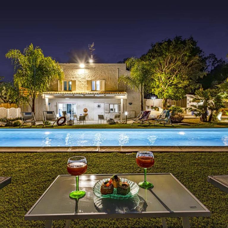 Villa Mediterraneo by Villa Plus - Villa - 1