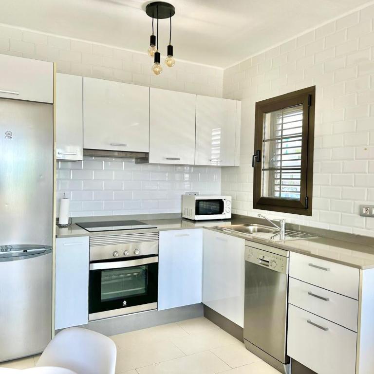 Bahia Vip - Apartamento de 2 dormitorios con vistas a la piscina - 14