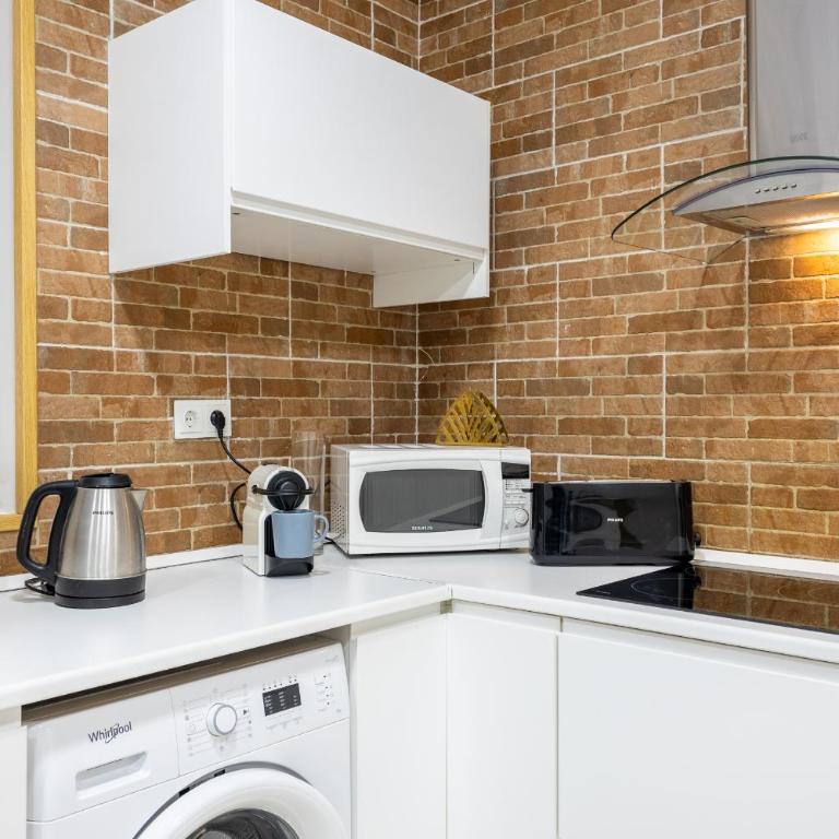 Cuatro Caminos Apartment - One-Bedroom Apartment - 4