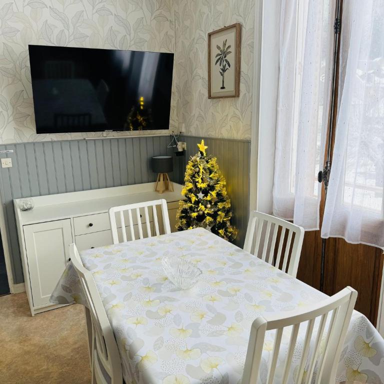 Appartement situé au cœur du village du Mont-Dore 1er étage - Apartment mit 1 Schlafzimmer - 3