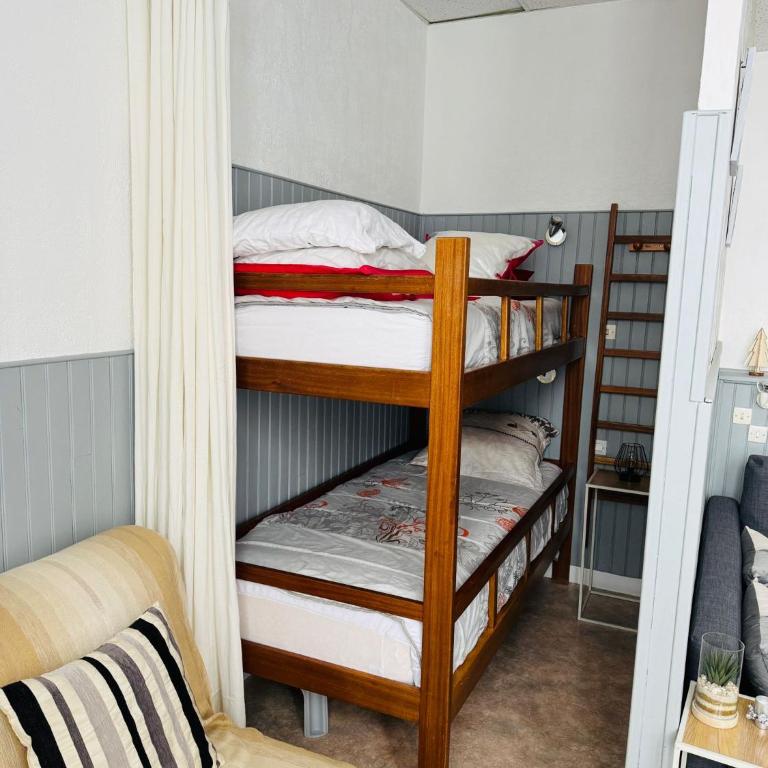 Appartement situé au cœur du village du Mont-Dore 1er étage - Apartment mit 1 Schlafzimmer - 7