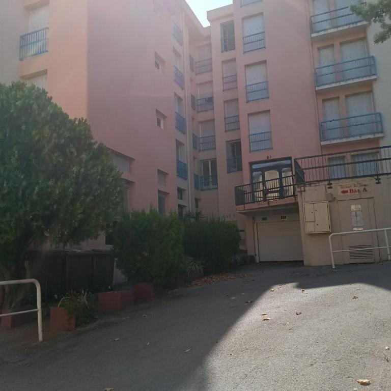Ma retraite spirituelle - curistes - à 2mn des Thermes et 45 mn de l'Espagne - One-Bedroom Apartment - 2