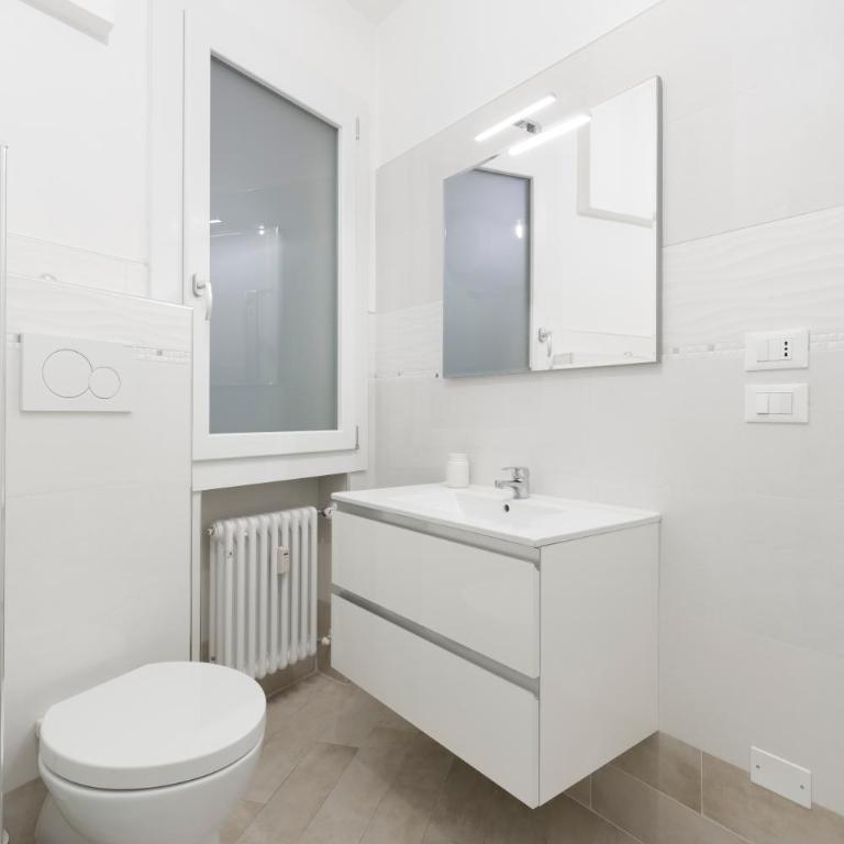 Bixio Living - Two-Bedroom Standard Apartment - 20