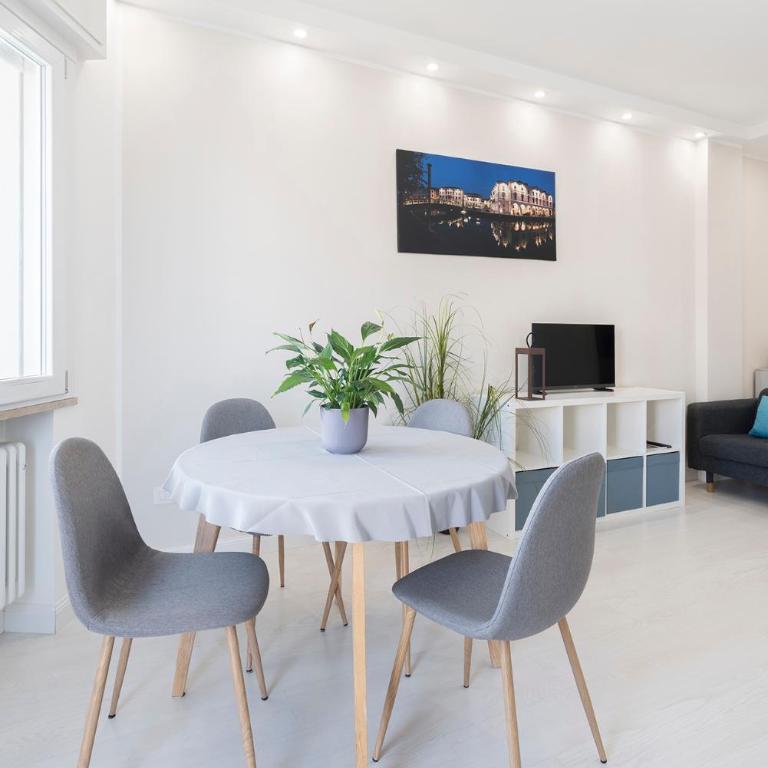 Bixio Living - Two-Bedroom Standard Apartment - 2