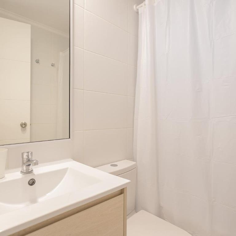 Stylish City Stay for 2 in Downtown Santiago - Apartamento - 6