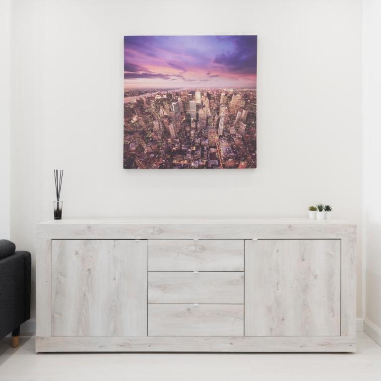 Bixio Living - Two-Bedroom Standard Apartment - 19