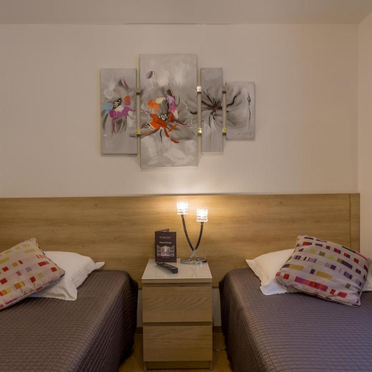 Hotel De L'Horloge - Studio Lits Jumeaux Supérieur - 3