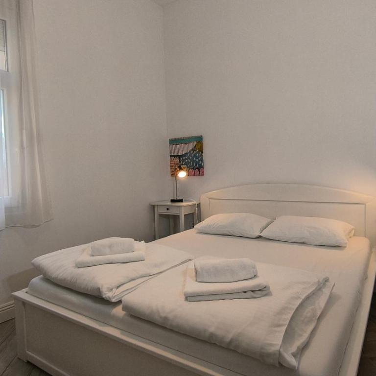 Center 1 Queen bed Sofa Additional living area - Apartman sa 1 Spavaćom Sobom - 4