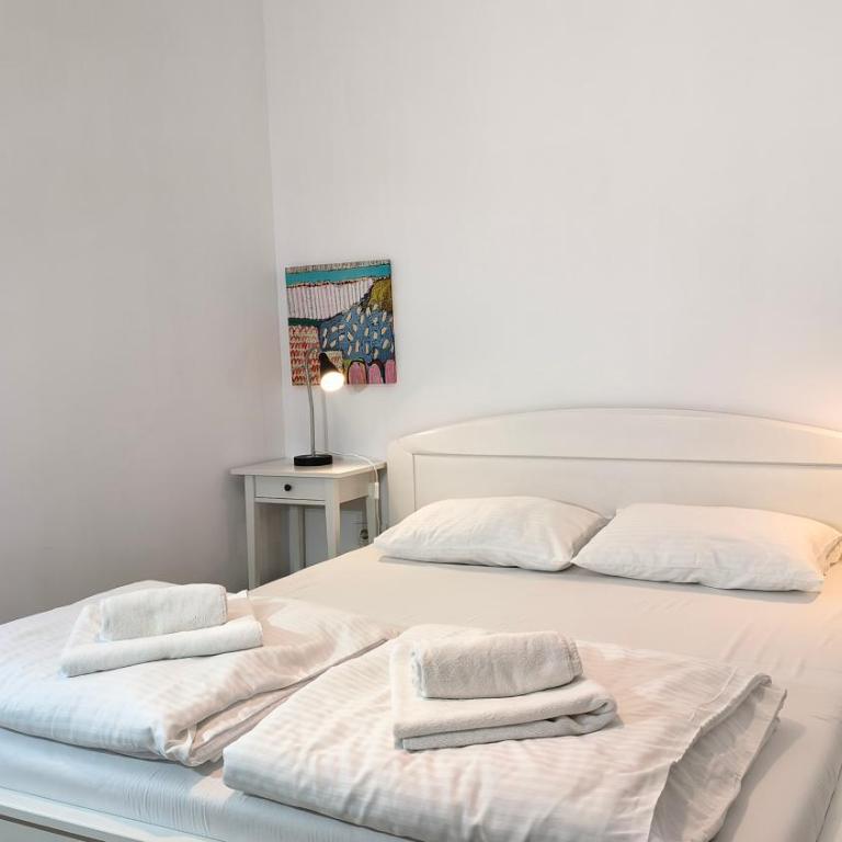 Center 1 Queen bed Sofa Additional living area - Apartman sa 1 Spavaćom Sobom - 3